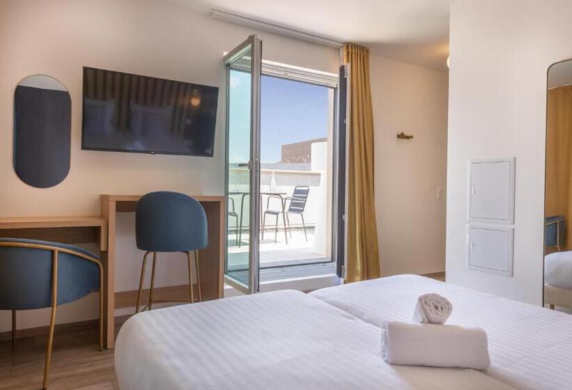 استودیو استاندارد با تراس, The Originals Résidence Le Monde Paris Ivry Confluence