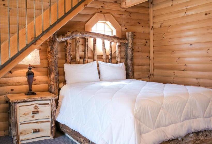 デラックススイート, Coblentz Country Lodge By Amish Country Lodging