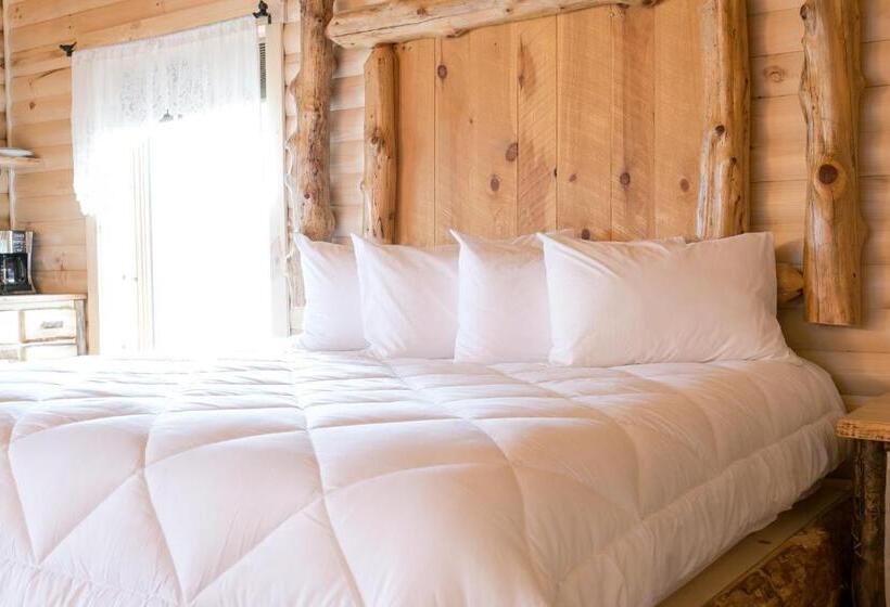 キングサイズベッドのスイートルーム, Coblentz Country Lodge By Amish Country Lodging