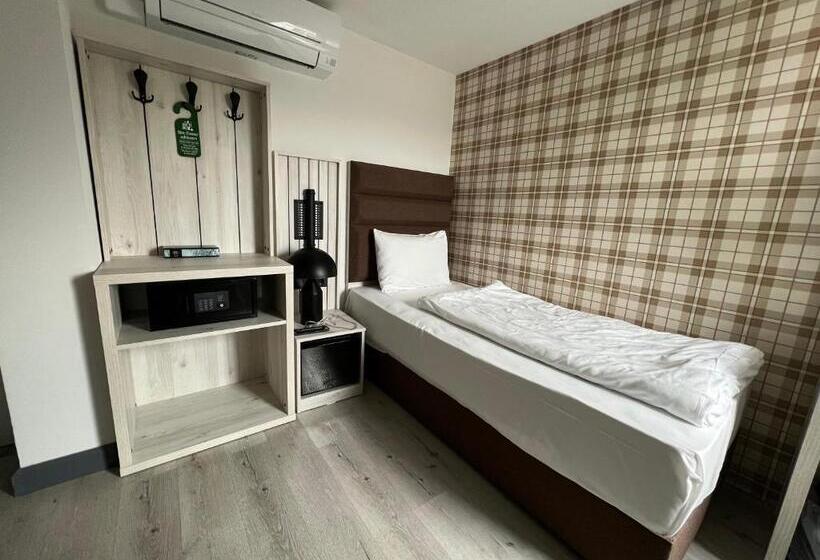 スタンダードシングルルーム, Innception