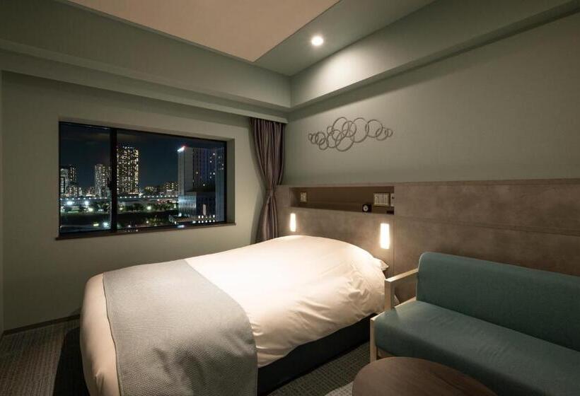 带双人床的基本房间, Lavista Tokyobay