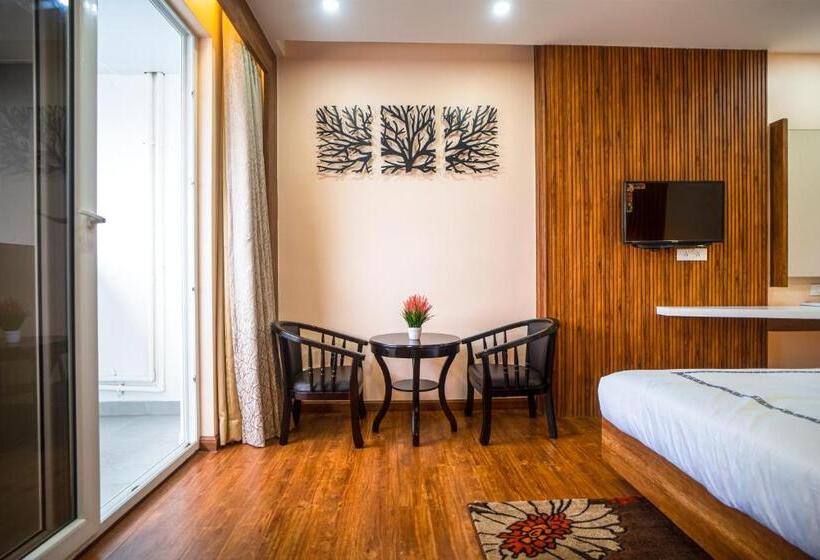 キングサイズベッドのデラックススイート, Mansha Palace