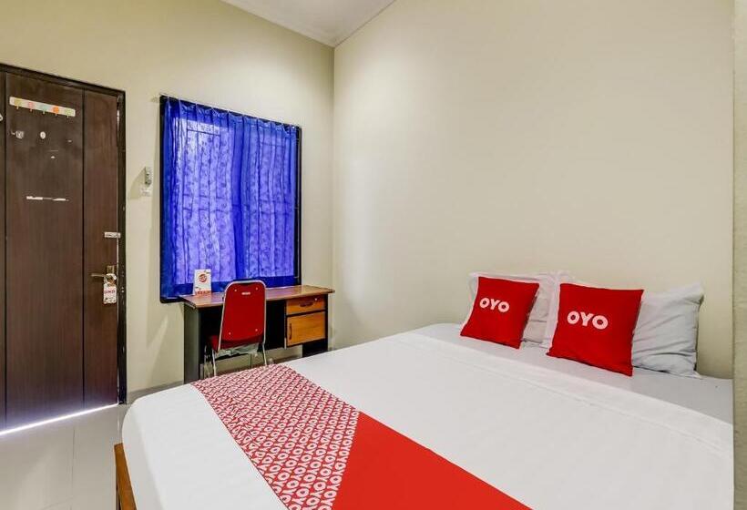 غرفة ديلوكس, Oyo 90927 Homestay Tentrem 2