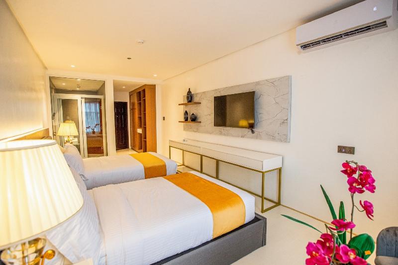 חדר סופריור, Solano