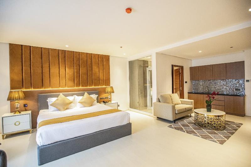 סוויטה אקזקיוטיב, Solano