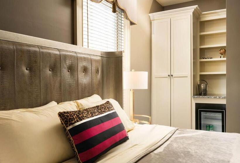 Люкс Deluxe Кровать Кинг, The Edward Buffalo