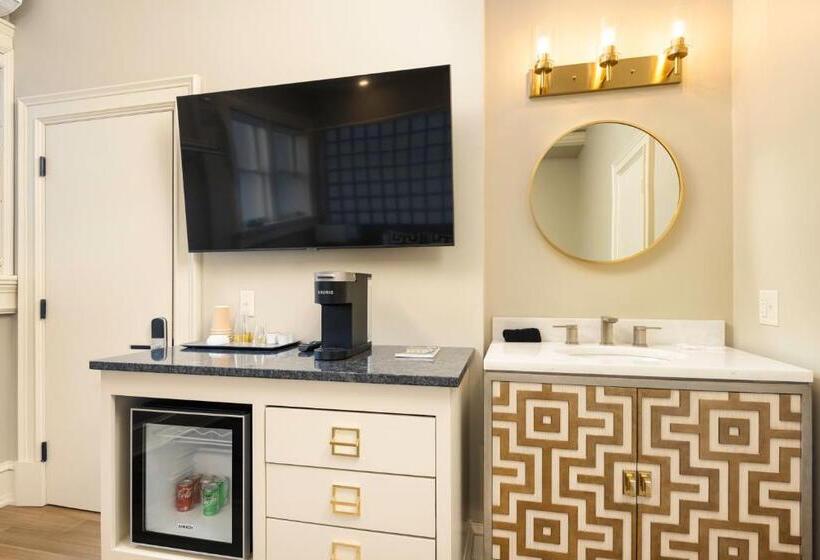 Люкс Кровать Кинг, The Edward Buffalo