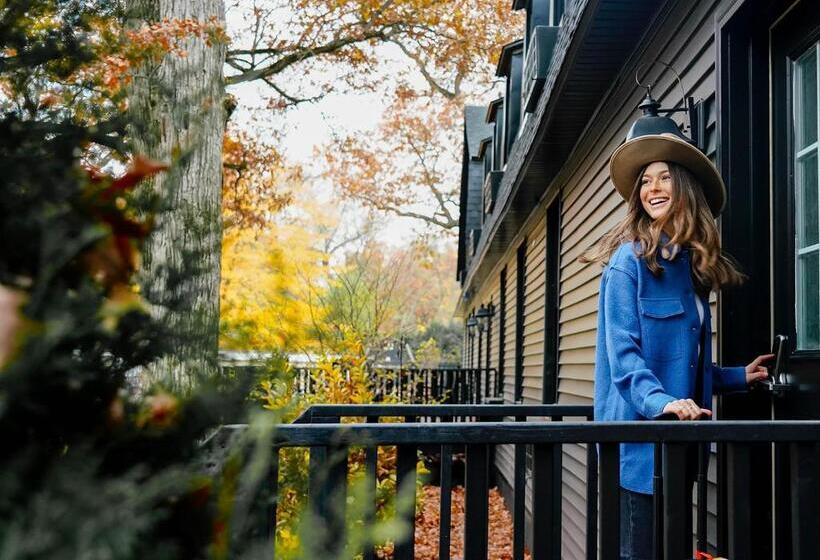 수피리어 룸, The Neighborhood Hotel Grand Beach