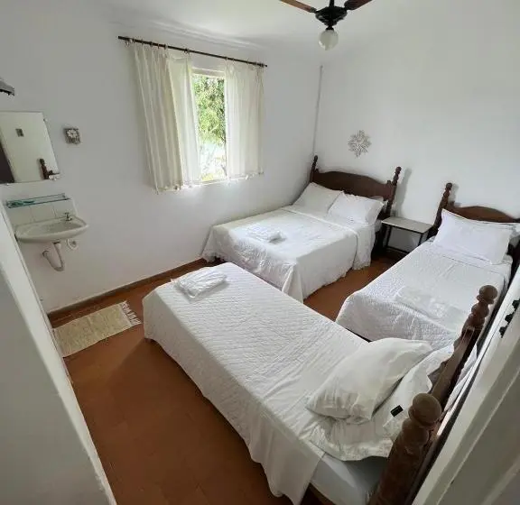 スタンダード４人部屋, Villa Interlagos De Minas