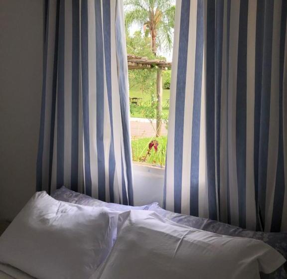 标准三人间, Villa Interlagos De Minas