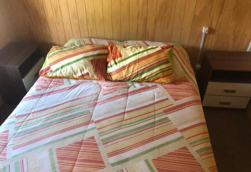 اتاق استاندارد با سرویس بهداشتی مشترک, Hostal Huepil