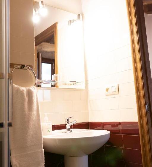 标准间, La Pallota De San Cristobal