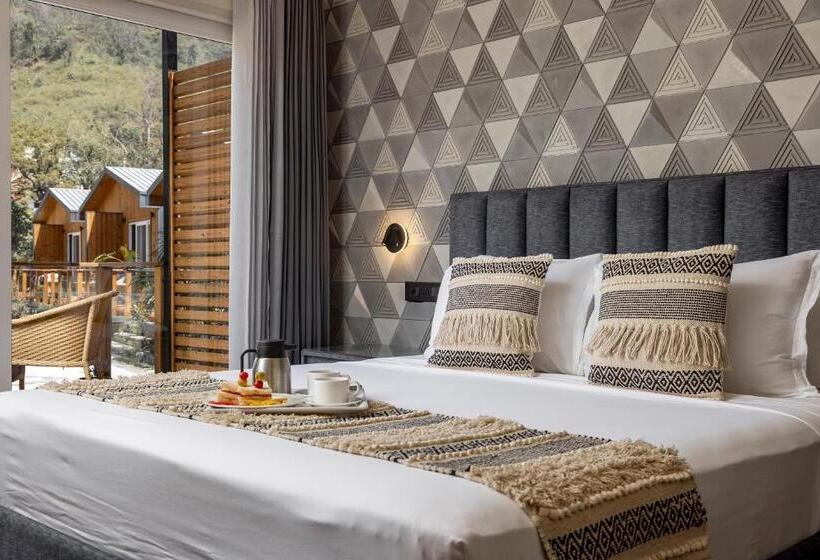 Deluxe room with river view, Justa Rasa Retreat & Spa Rishikesh