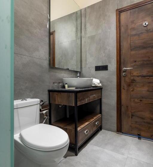 Deluxe room with river view, Justa Rasa Retreat & Spa Rishikesh