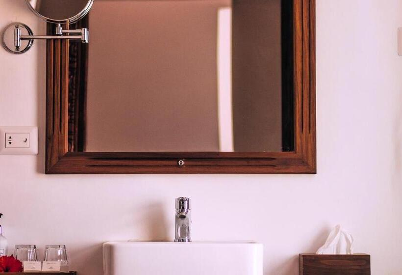 غرفة ديلوكس, Sbh Kilindini Resort