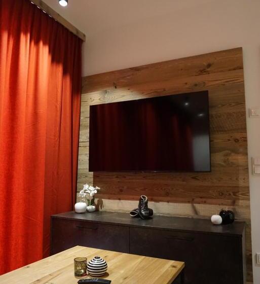 آپارتمان 1 خوابه با چشمانداز, Alpium Luxusappartements