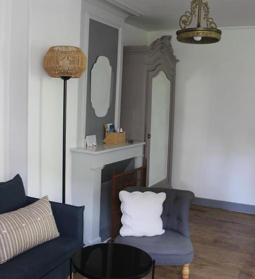 豪华园景房, Grange Bleuet