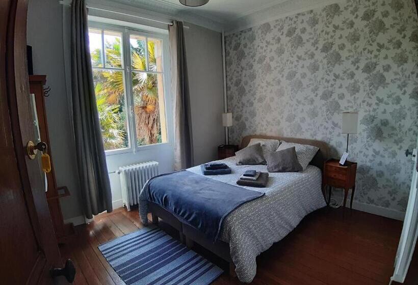 ガーデンビュースタンダードルーム, La Garenne