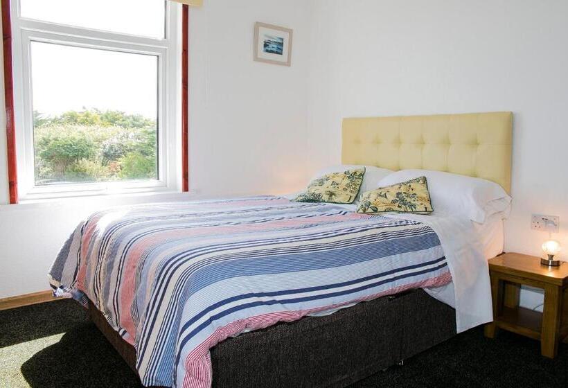 Номер Стандарт, The White Heron