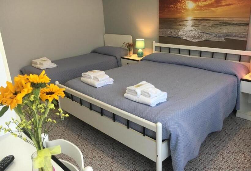 חדר קלאסי לשלושה, Gianna