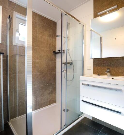 １ベッドルームハウス, Grenzeloos