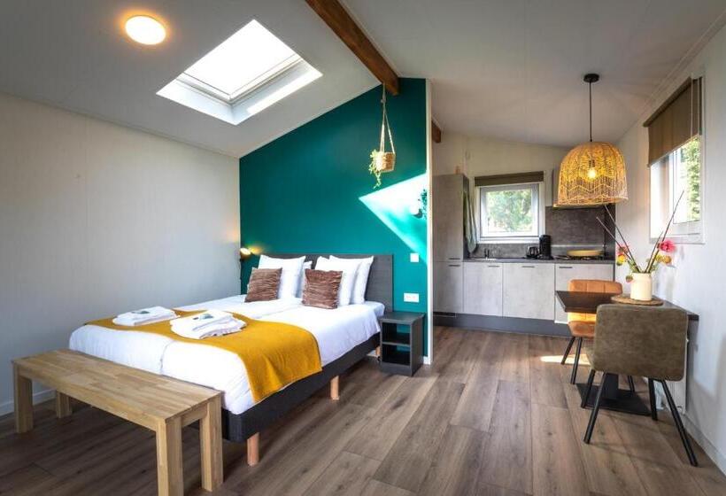 1 Bedroom House, Grenzeloos