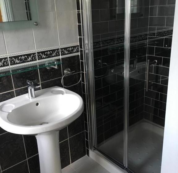 Номер Deluxe Вид на Море с Балконом, Mourne Walks B & B