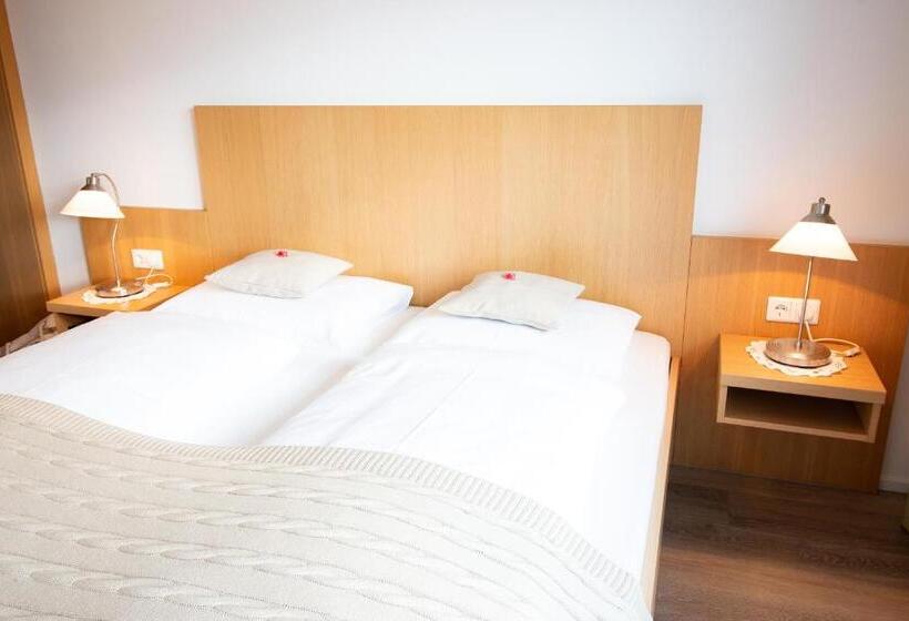 Номер Стандарт с Балконом, Haus Mariella