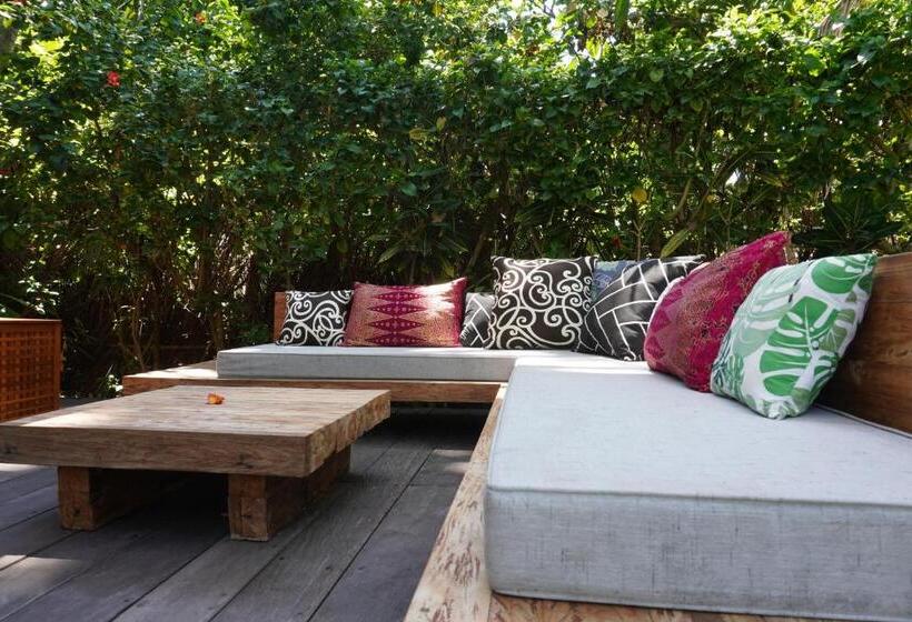 חדר סטנדרט עם טרסה, Hidden Heaven Rumah Barong