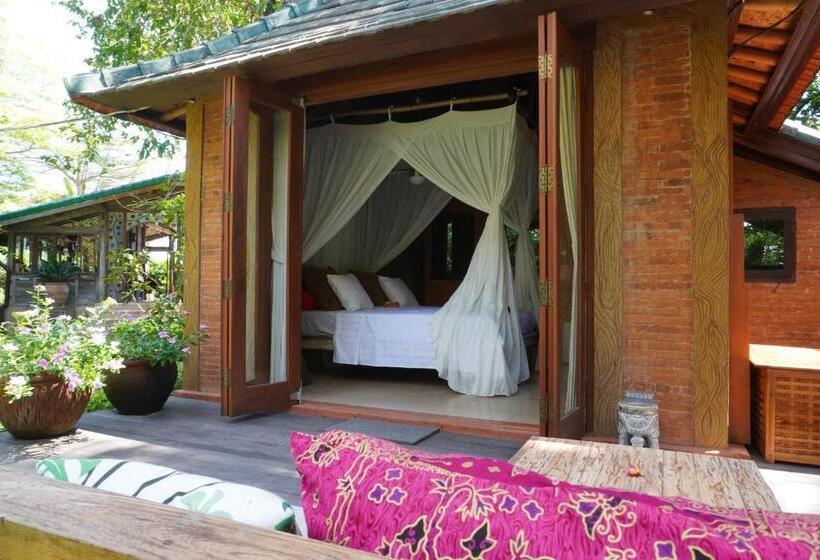 חדר סטנדרט עם טרסה, Hidden Heaven Rumah Barong