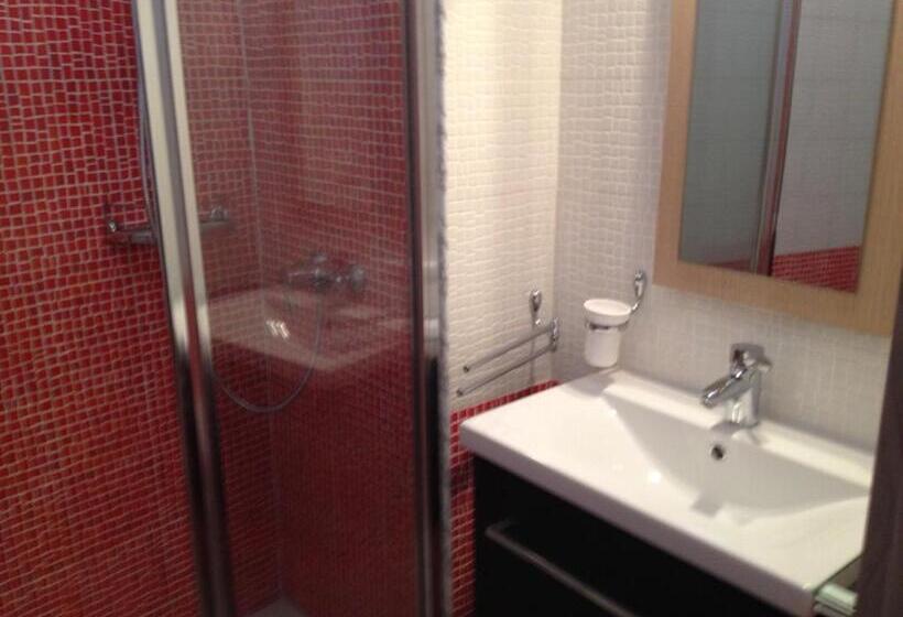 חדר סטנדרט, Le Dimore Di Totiggia