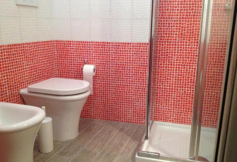 חדר סטנדרט, Le Dimore Di Totiggia