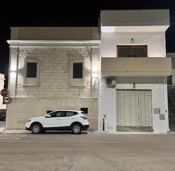 חדר בסיסי לשלושה, Le Dimore Di Totiggia