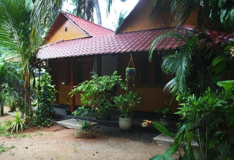 스탠다드 방갈로, Pearl Bungalow Trincomalee