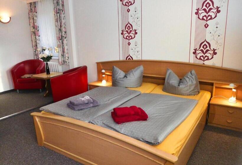 غرفة قياسية ثلاثية حمام مشترك, Pension Haus Rodenstein