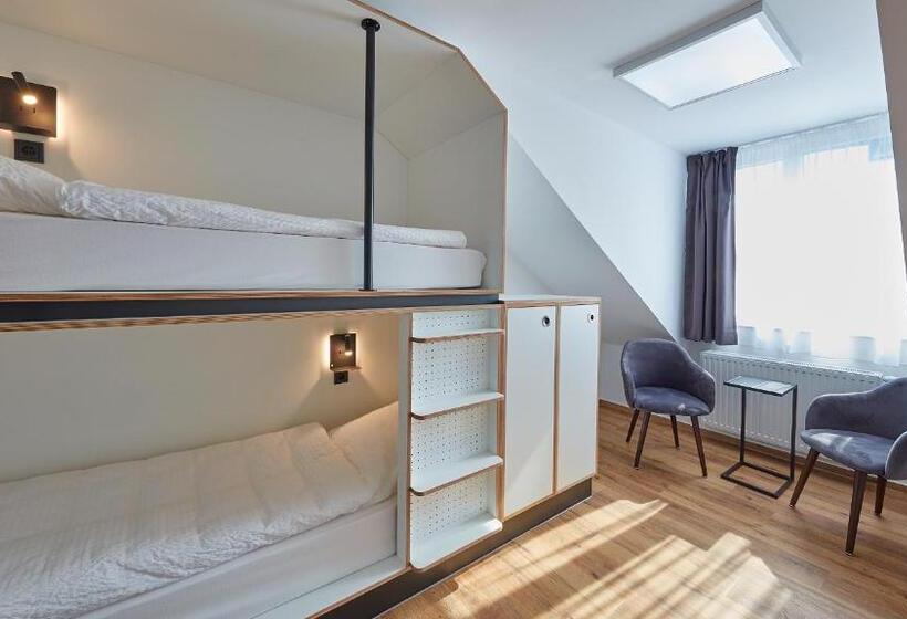 Номер Стандарт, The Bunk Hostel