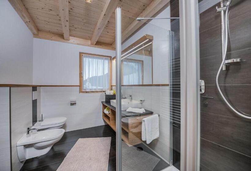 آپارتمان 1 خوابه با چشمانداز, Toninghof