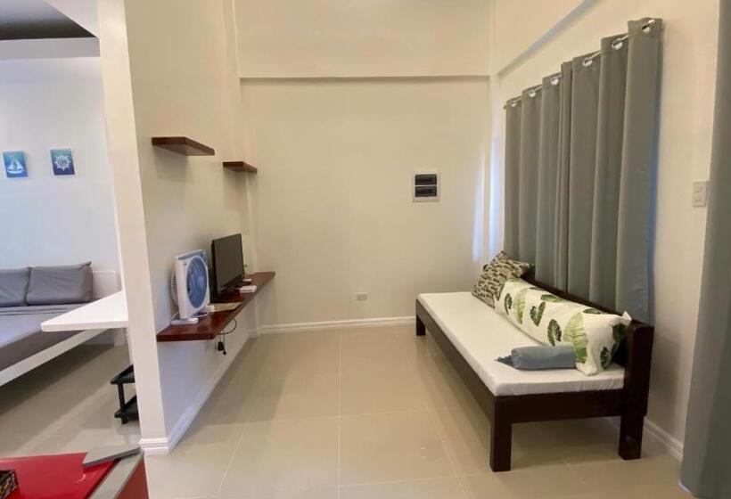 سوییت لوکس, Villa Del Oz Resort