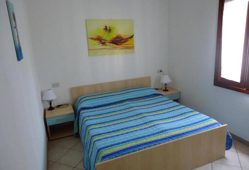 Апартаменты 1 Спальня Вид на Сад, Villaggio Rena 2000
