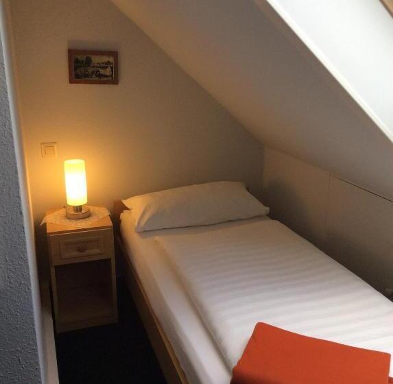 スタンダードシングルルーム, Zur Eiche   Pension