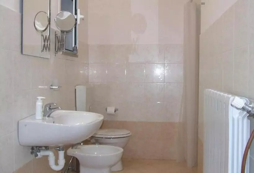 プレミアム４ベッドルーム, B&b Dimora Del Sole