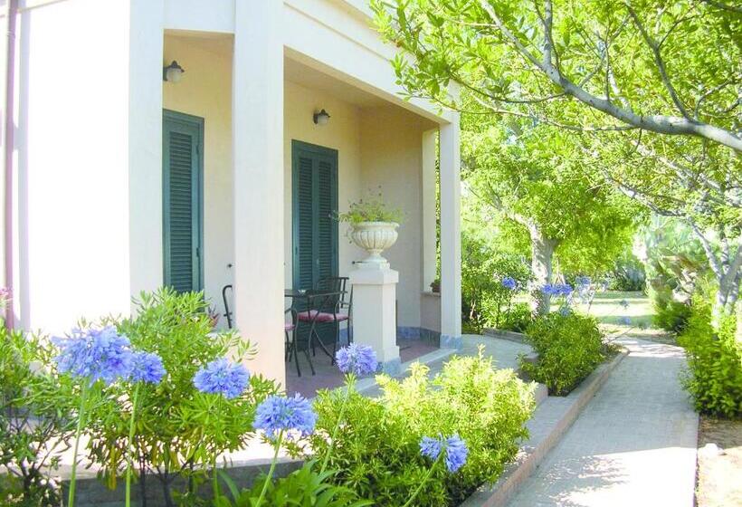 带海景的高档三人间, Villino Eleonora