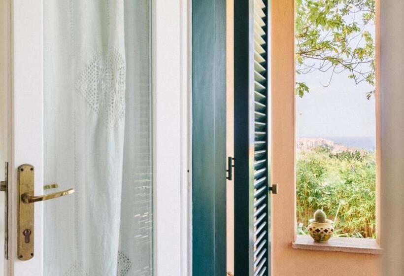 带海景的高级的单人间, Villino Eleonora