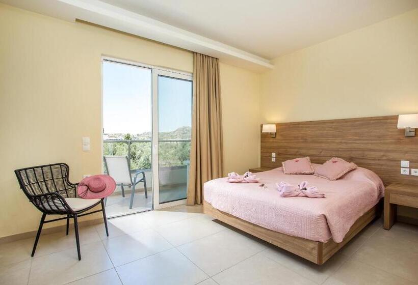 프리미엄 룸, Evita Studios