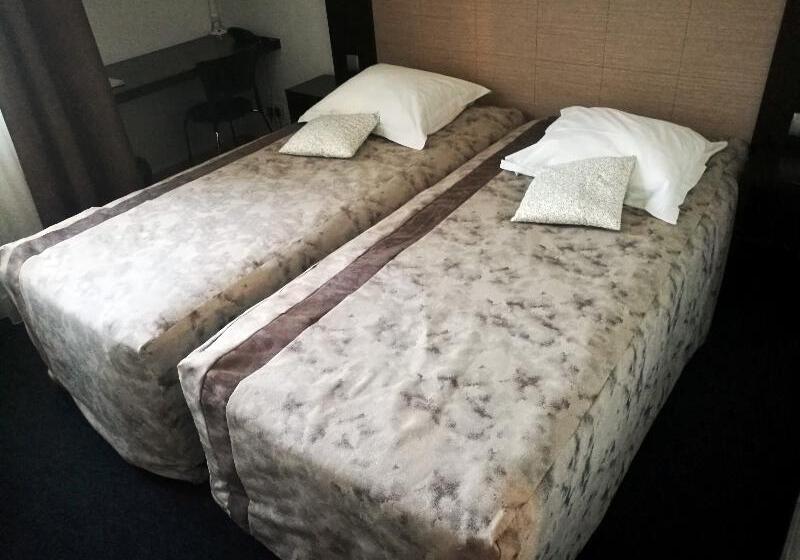 Номер Стандарт, Adonis Arc Hotel Aix