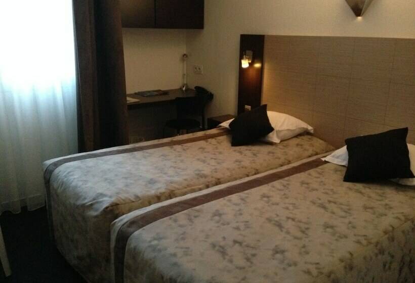 Номер Стандарт, Adonis Arc Hotel Aix