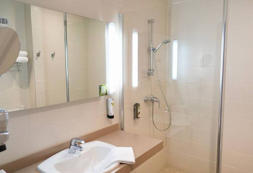 اتاق سوپریور, Arcadia