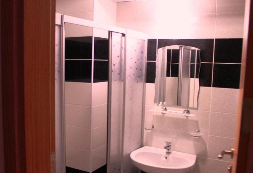 اتاق استاندارد چهار تخته, Avcılar İnci