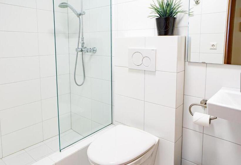 اتاق پایه با سرویس بهداشتی مشترک, Guesthouse Sunna