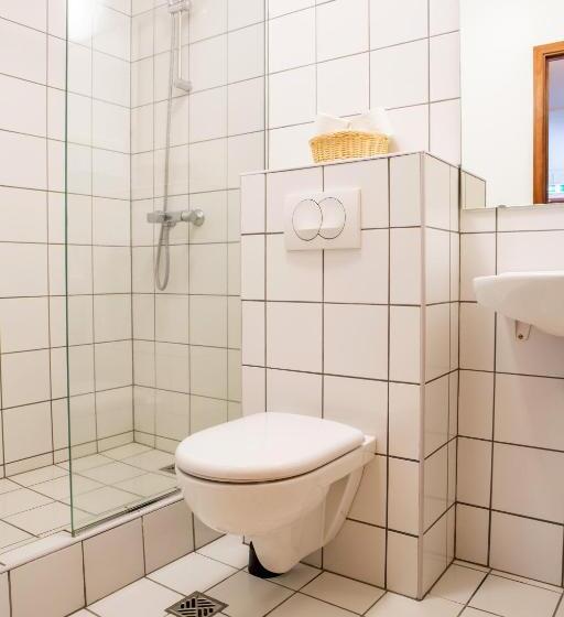 اتاق پایه با سرویس بهداشتی مشترک, Guesthouse Sunna